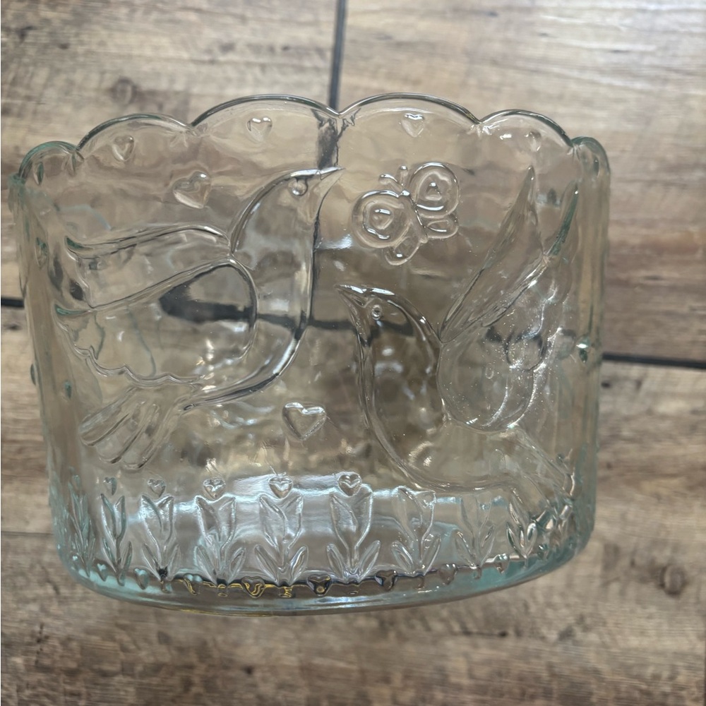 Vintage Colony Crafts Crystal Garden Crystal Salad Bowl  9 in x 8.25" 5.3 lbs - Picture 4 of 7